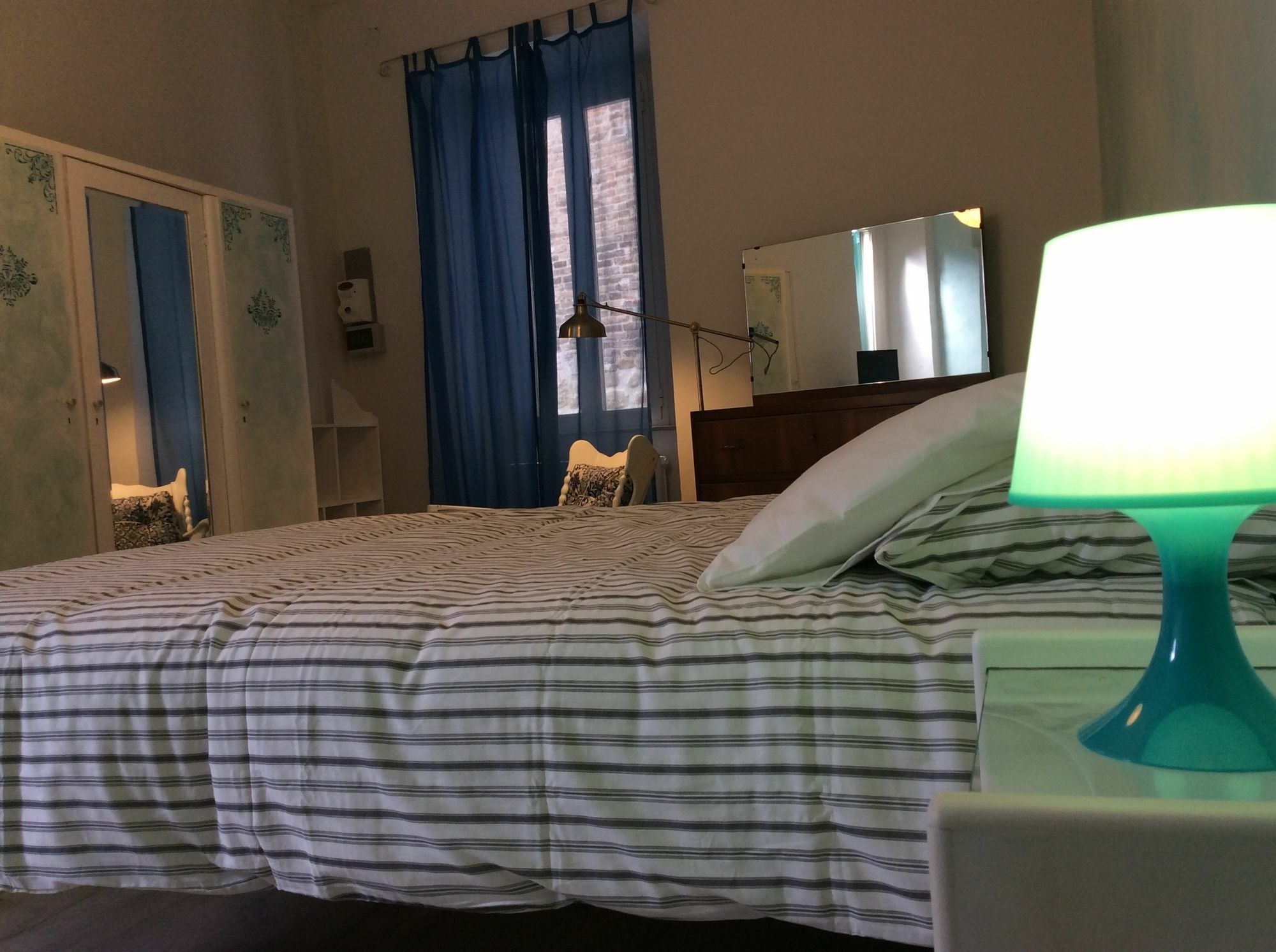 레 카메레 디 카사 카산드라 호텔 페루자 외부 사진